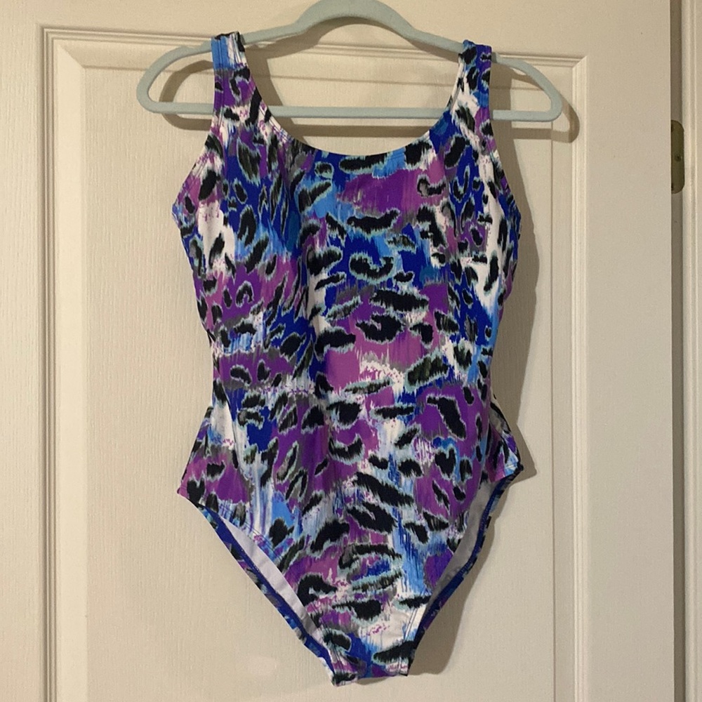 One piece swimsuit